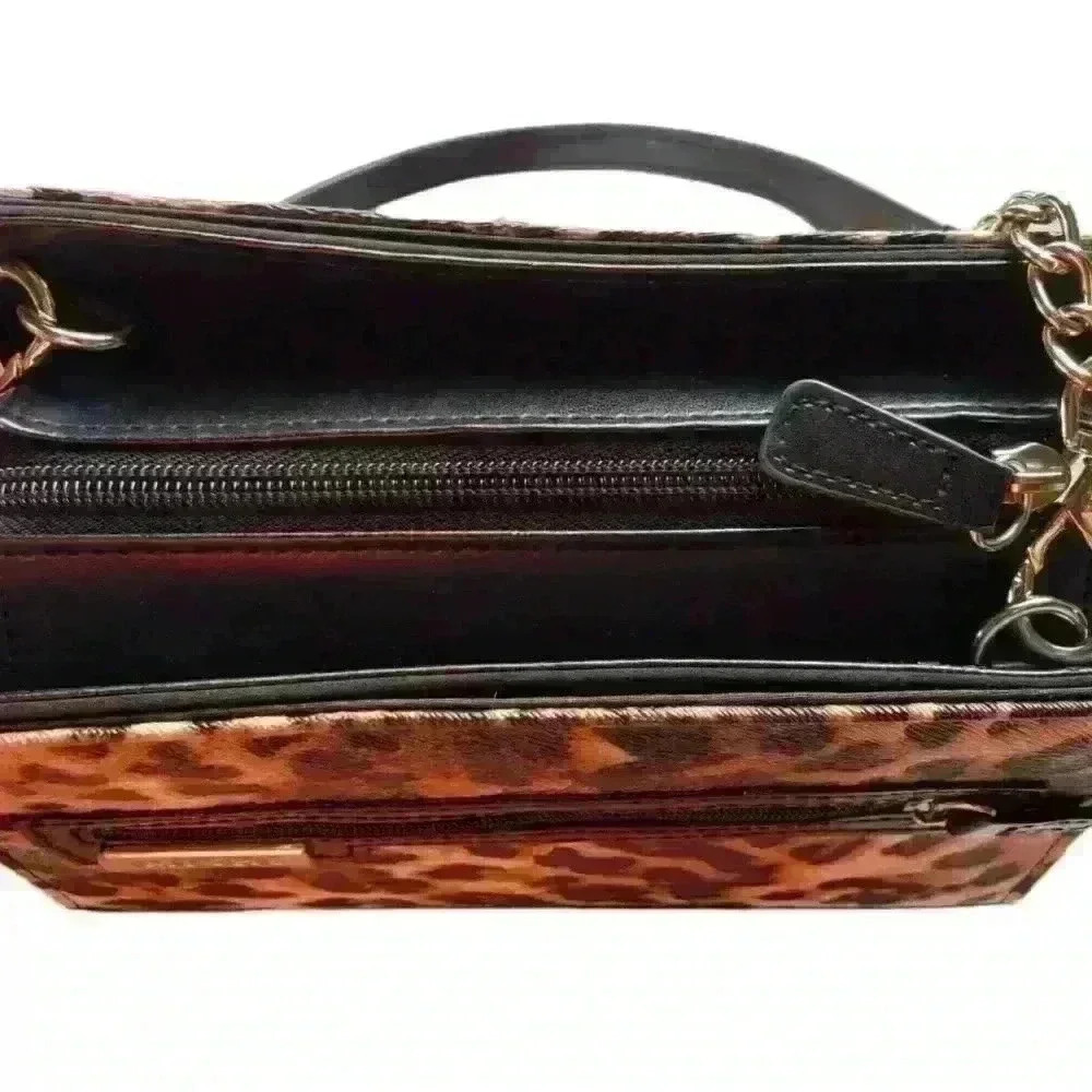 MICHE TESS interchangeable purse. With leopard print cover. 8x6” shoulder bag - Picture 7 of 10